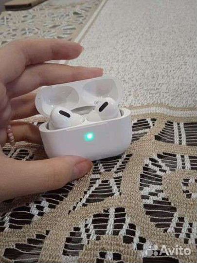 Беспроводные наушники airpods pro
