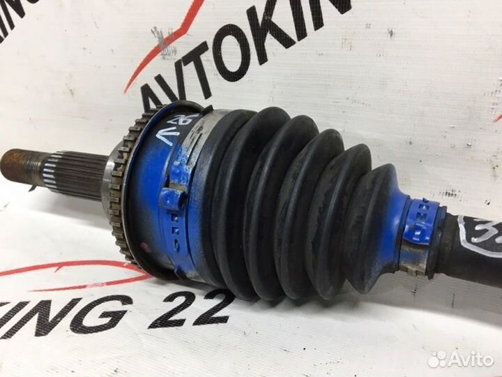 Привод задний правый Toyota Harrier MCU35 1MZ-FE