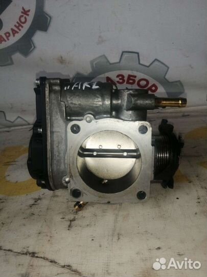 Дроссельная заслонка Volkswagen Golf 4, 1.6 AKL