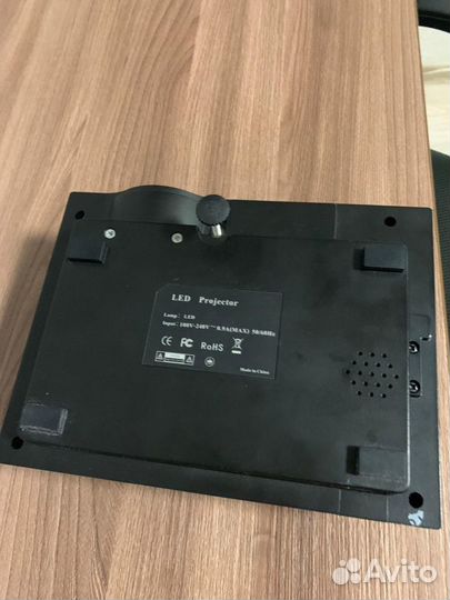 Проектор umiio