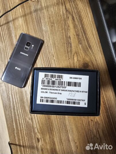 Samsung Galaxy S9, 4/128 ГБ