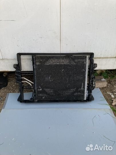 Радиатор кондиционера BMW E38