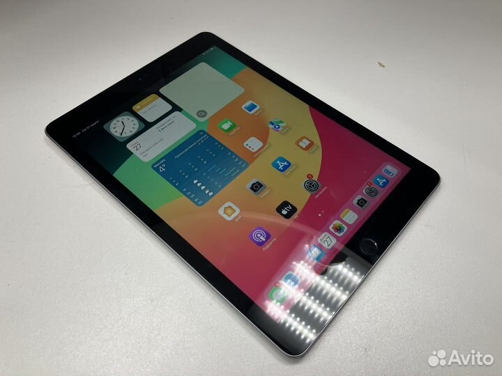 Планшет Apple iPad A1893