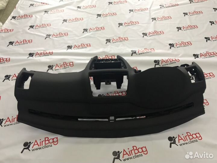 Торпедо панель приборов Skoda Octavia A5