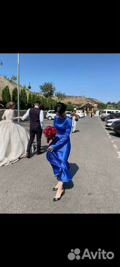 Вечернее платье