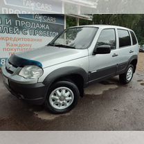 Chevrolet Niva 1.7 MT, 2011, 117 102 км