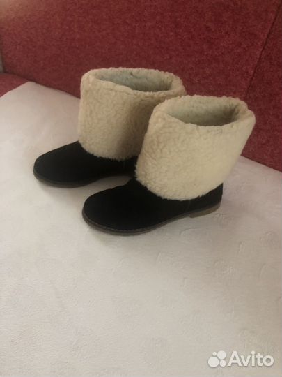 Зимние женские сапоги