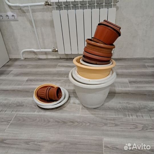 Горшки для цветов