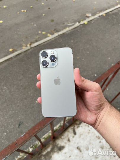 iPhone xr в корпусе 15 pro