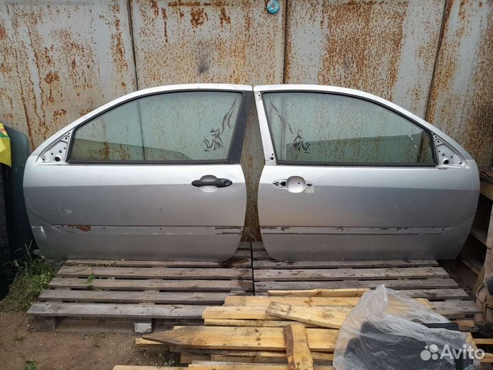 Двере Форд Фокус 1 купе хетчбек