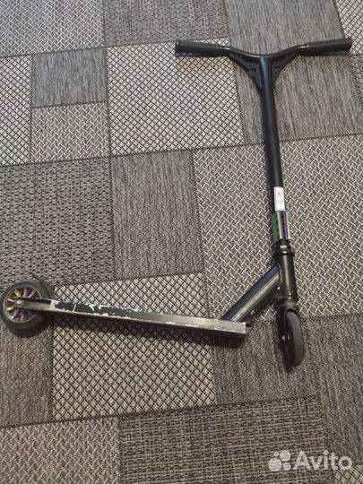 Трюковой самокат