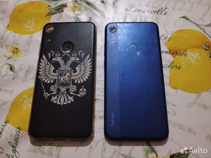 Телефон Honor 8a