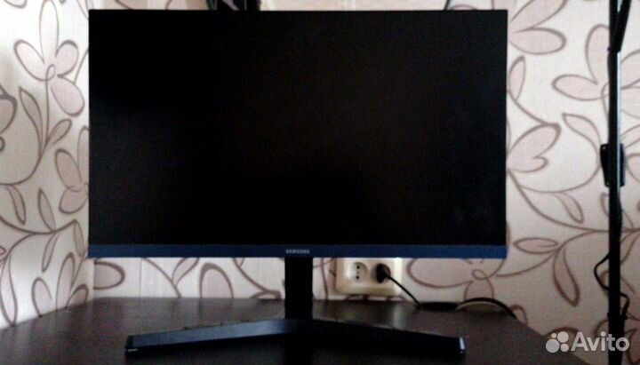 Монитор samsung