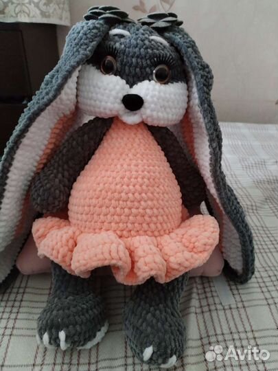 Большие плюшевые медведи, зайка