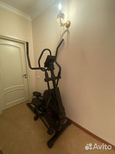 Эллиптический тренажер Titanium Masters Frontech