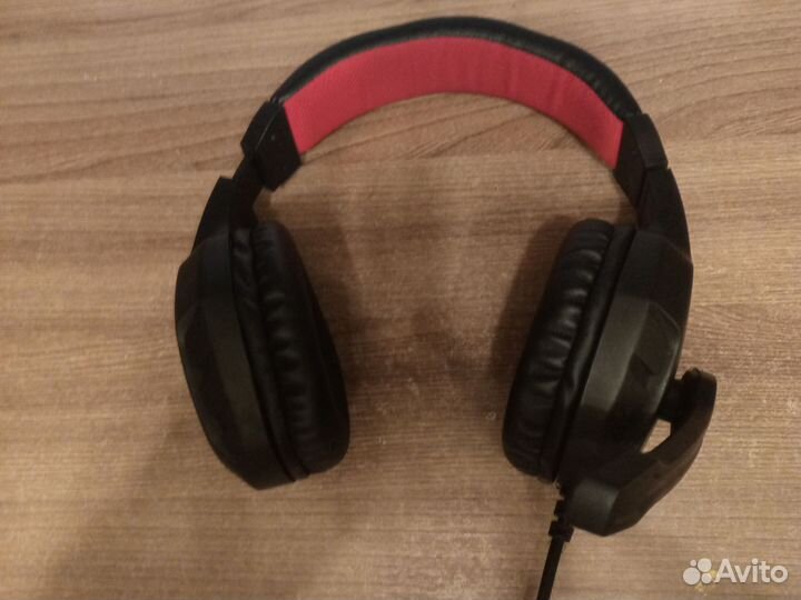 Игровые наушники с микрофоном