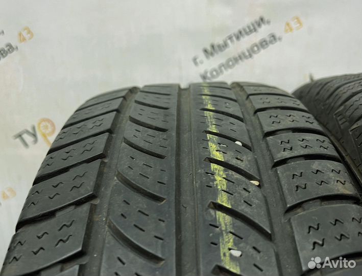 Continental VancoWinter 2 205/65 R16 94Y