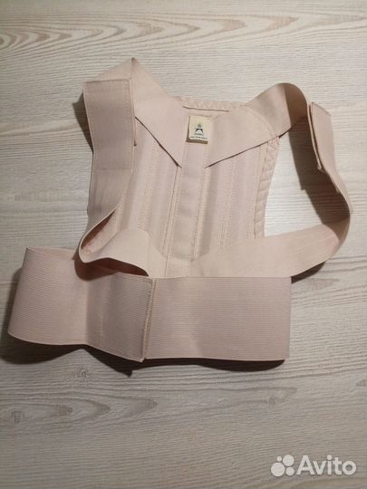 Корректор осанки тривес