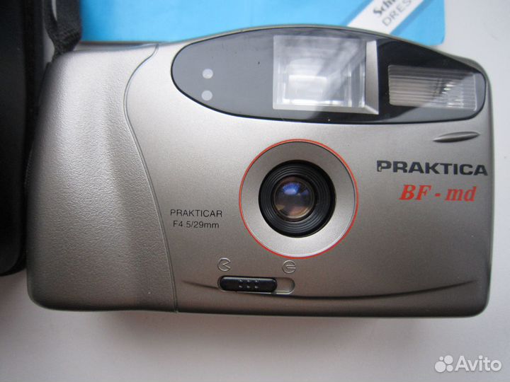 Фотоаппараты praktica и first с чехлами