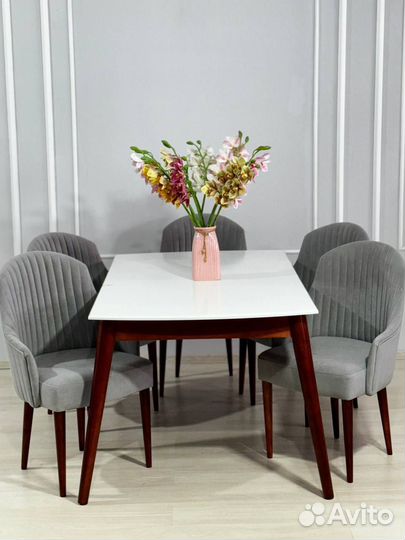 Обеденная группа стол стулья новый