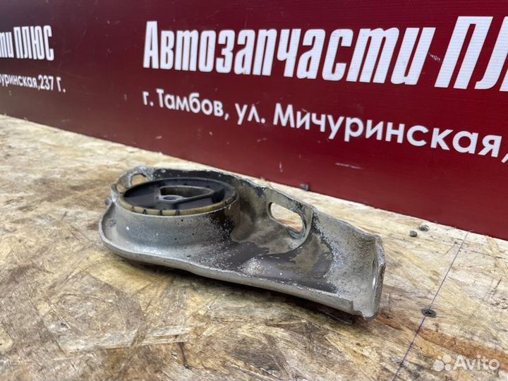 Опора двигателя LADA Granta