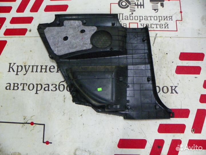 Обшивка кузова правая (купе) Kia Ceed