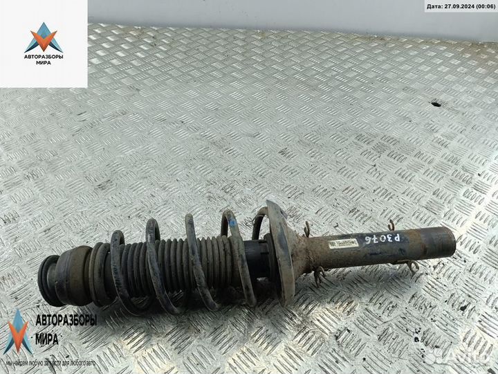 Стойка передняя Volkswagen Golf 4 1998