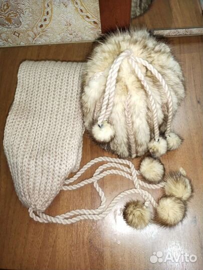 Комплект шапка и шарф женский