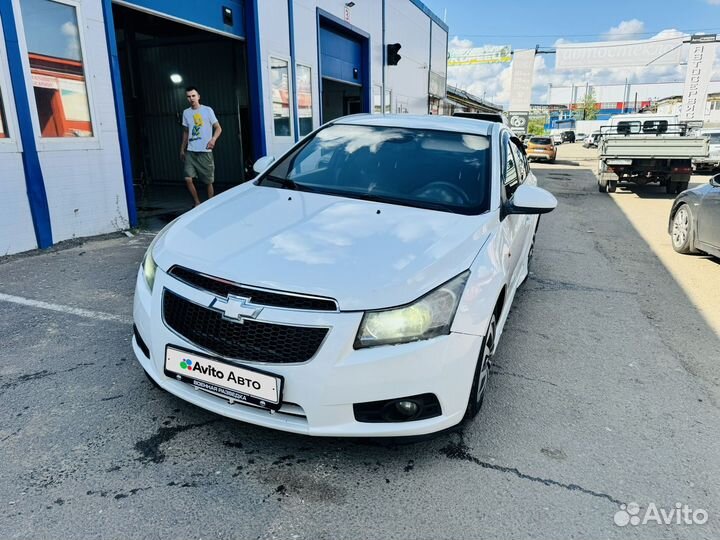 Chevrolet Cruze 1.8 МТ, 2010, 153 000 км