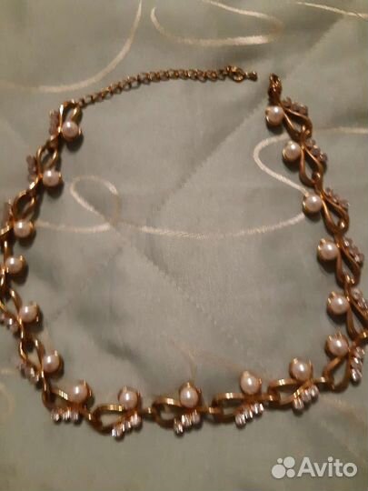 Колье ожерелье