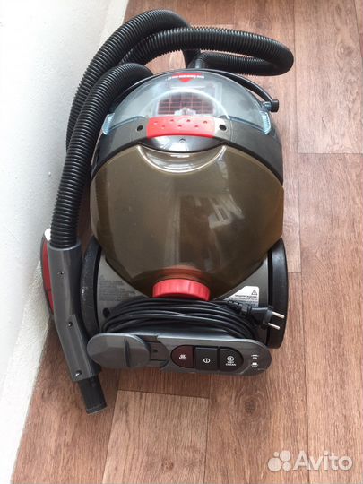 Моющий пылесос bissell