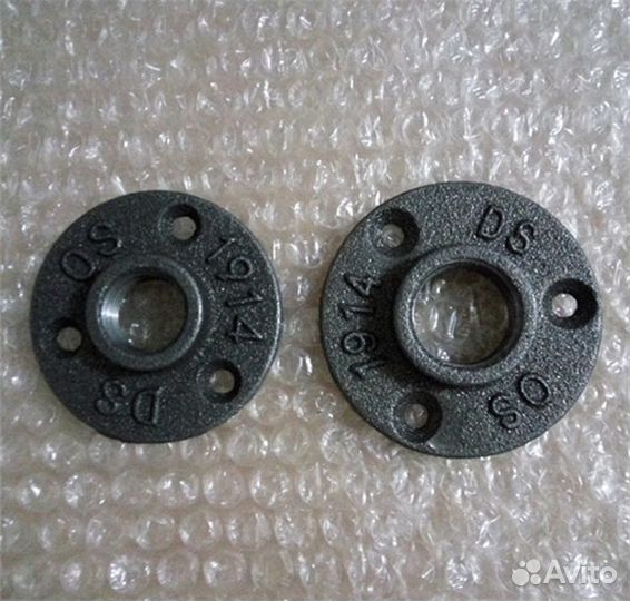 Резьбовой фланец для интерьера лофт с резьбой