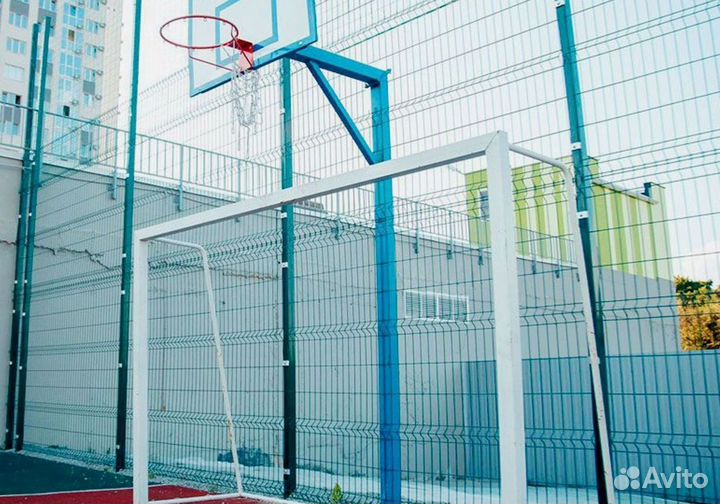 Забор из 3D сетки спорт площадка
