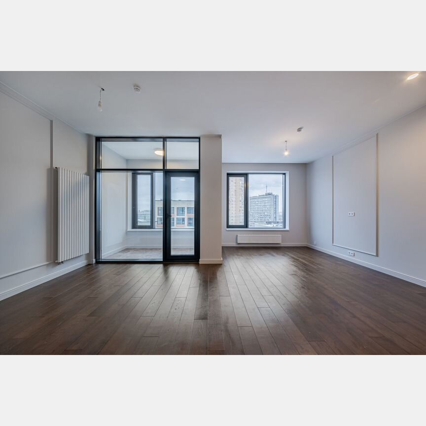 4-к. квартира, 132,7 м², 8/8 эт.