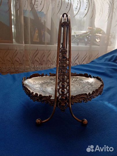 Антикварная вазочка