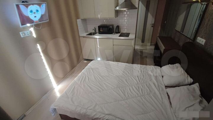 Комната 17 м² в > 9-к., 2/2 эт.