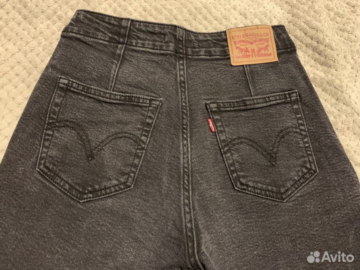 Женские джинсы levi's