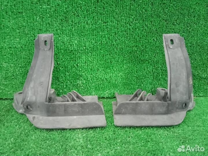 Брызговик (комплект) задний Volkswagen Golf 6 cbzb