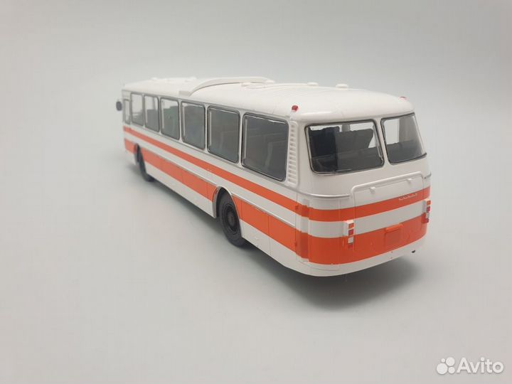 Наши Автобусы №15, лаз-699Р