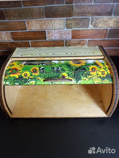 Хлебница деревянная новая