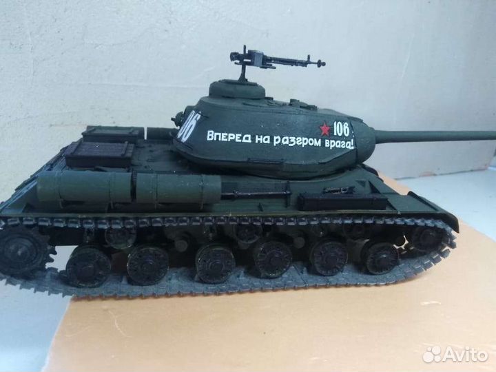 Модель советского танка ис2 в 35 масштабе