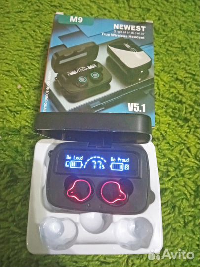 Блютуз наушники TWS M9 сенсорные в кейсе