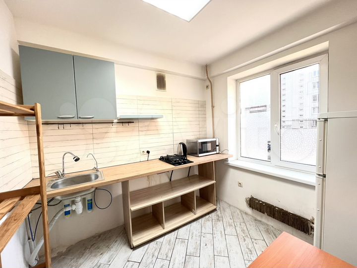 2-к. квартира, 48 м², 2/9 эт.