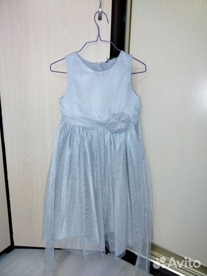 Платье на девочку 134