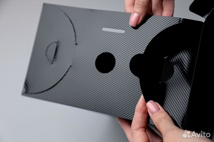 Коробки / для хранения вещей пластиковые