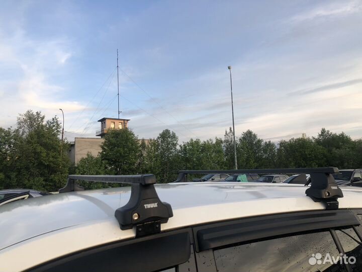 Рейлинги на крышу Thule