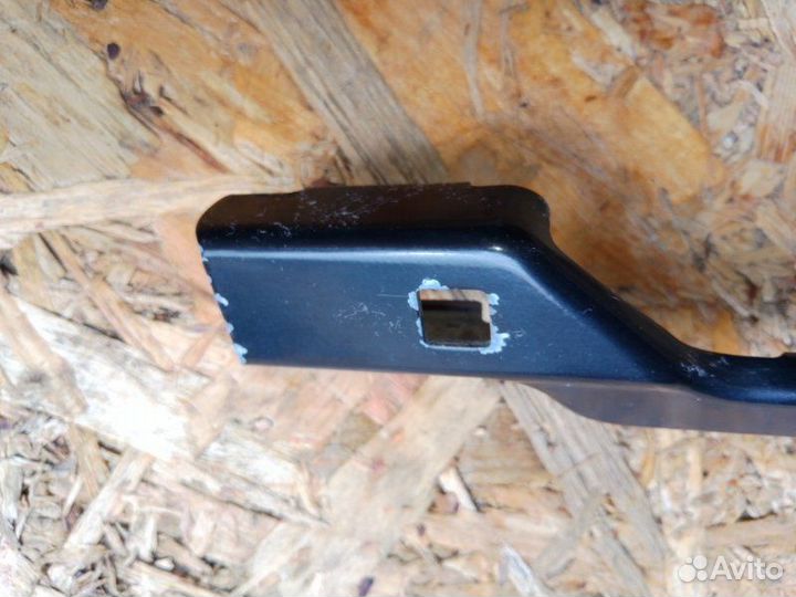 Дворник лобового стекла левый Opel Astra J седан