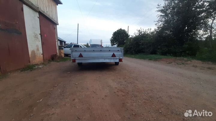 Прицеп на легковой автомобиль 3.50 1.80