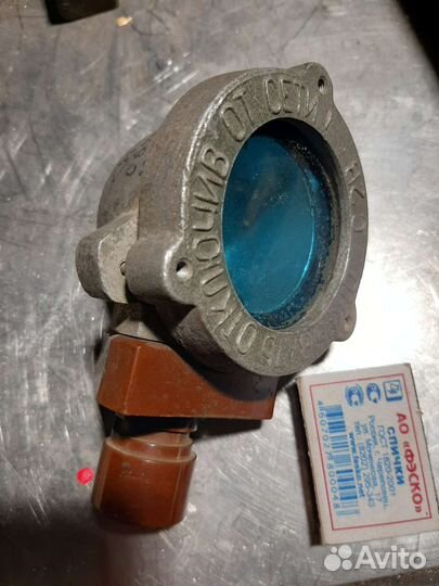 Фонарь, микрофон