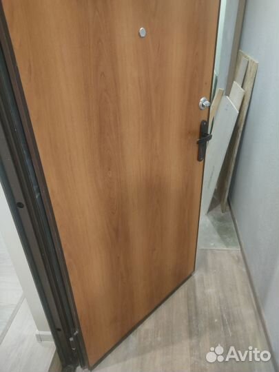 Дверь входная металлическая